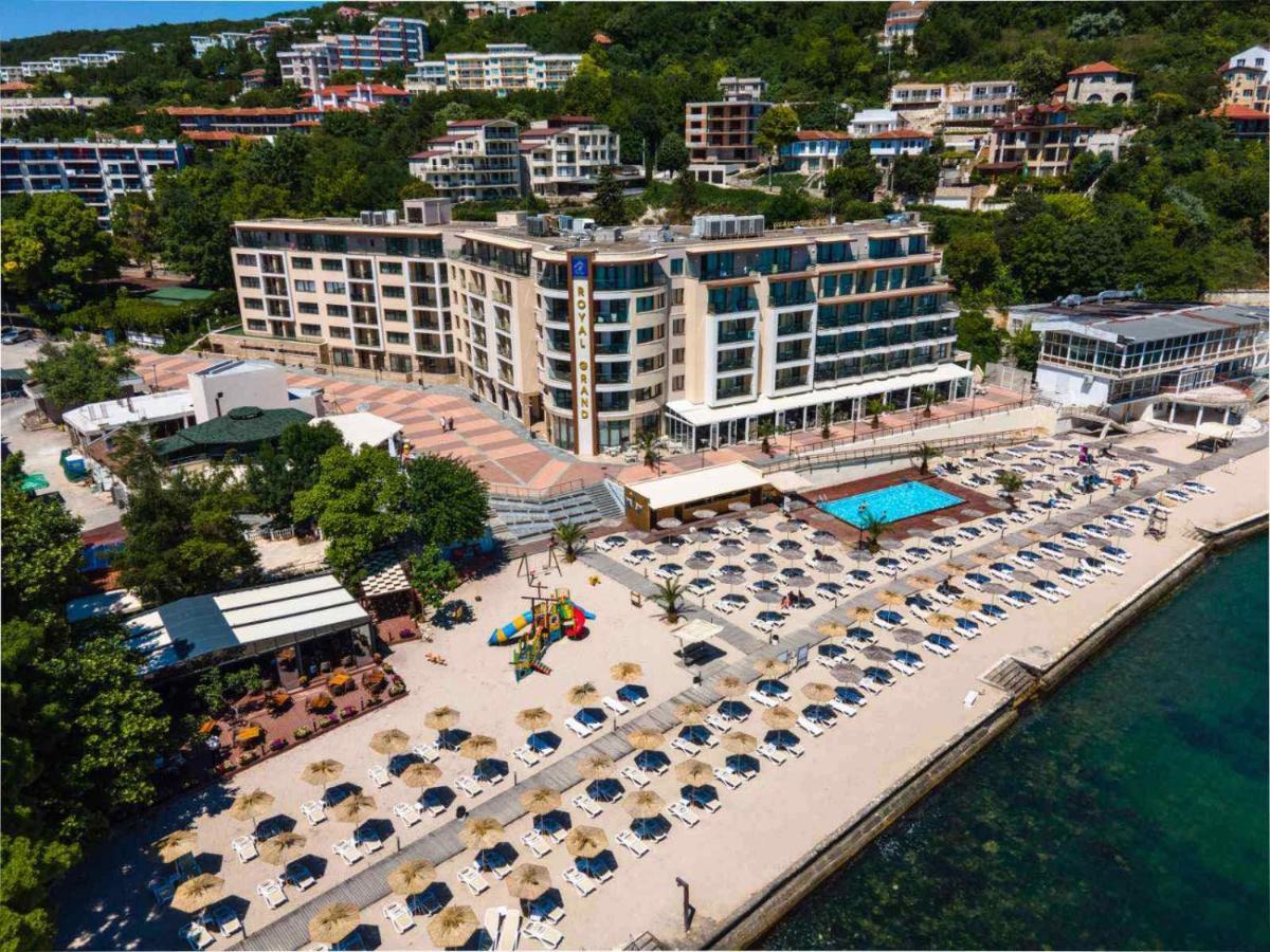 Royal Grand Hotel And Spa Kavarna Exterior photo